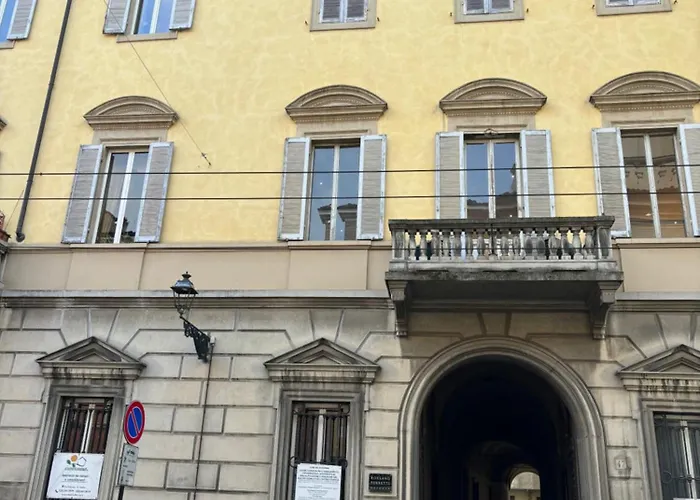 L'antica Colonna, In Centro Storico * Πάρμα